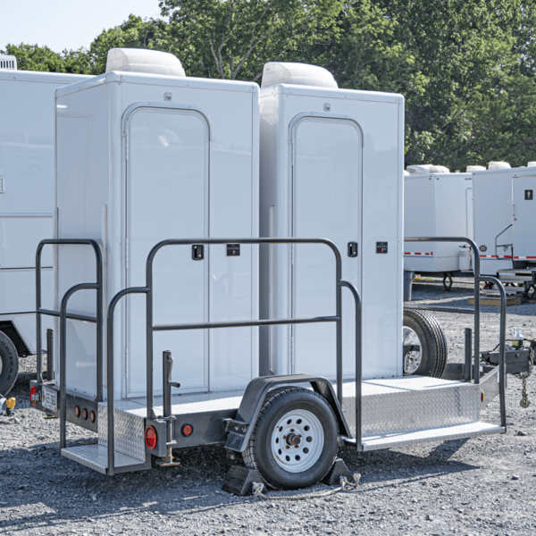 EasyGo SolarLux Restroom Trailers - Image 2